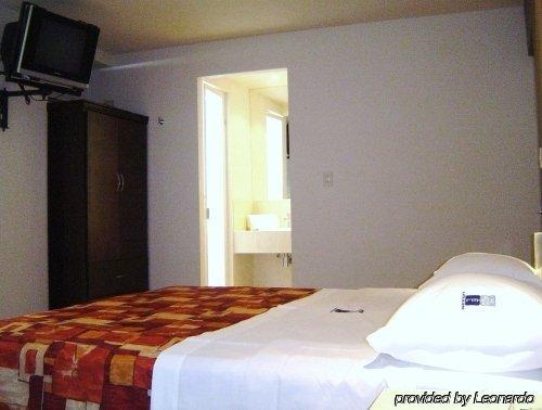 Hotel 402 Monterrey Extérieur photo